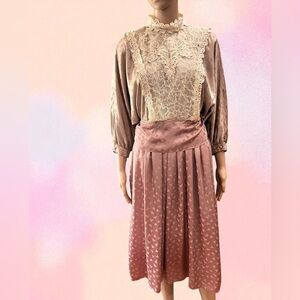 Donna Morgan Cottagecore satin modest vintage dress